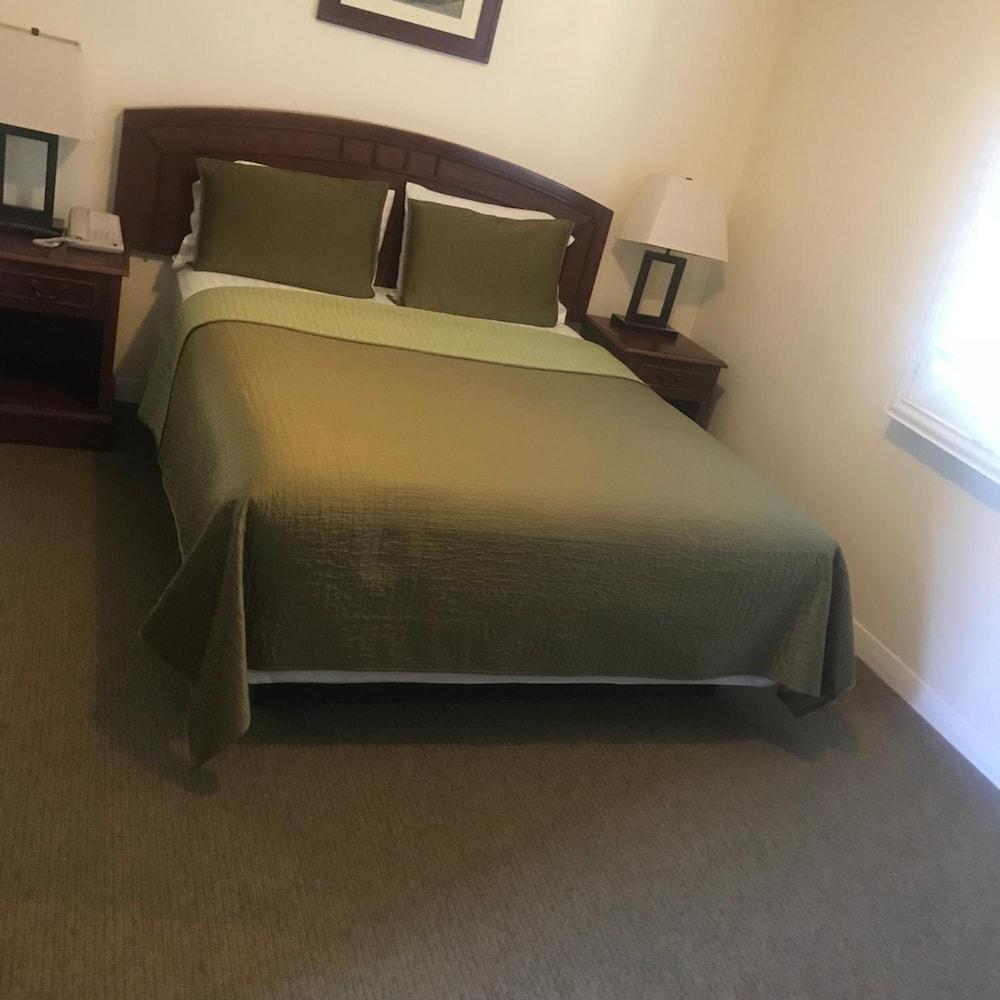 Bella Capri Inn And Suites Camarillo Eksteriør billede
