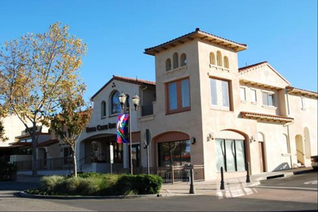 Bella Capri Inn And Suites Camarillo Eksteriør billede